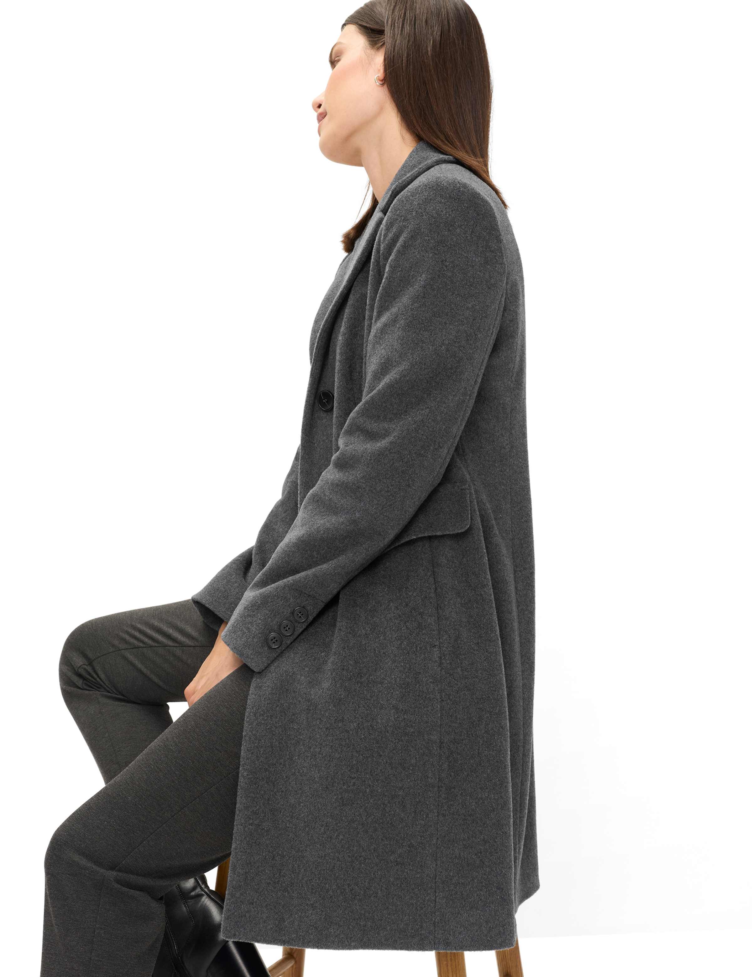 Wollmantel Latina